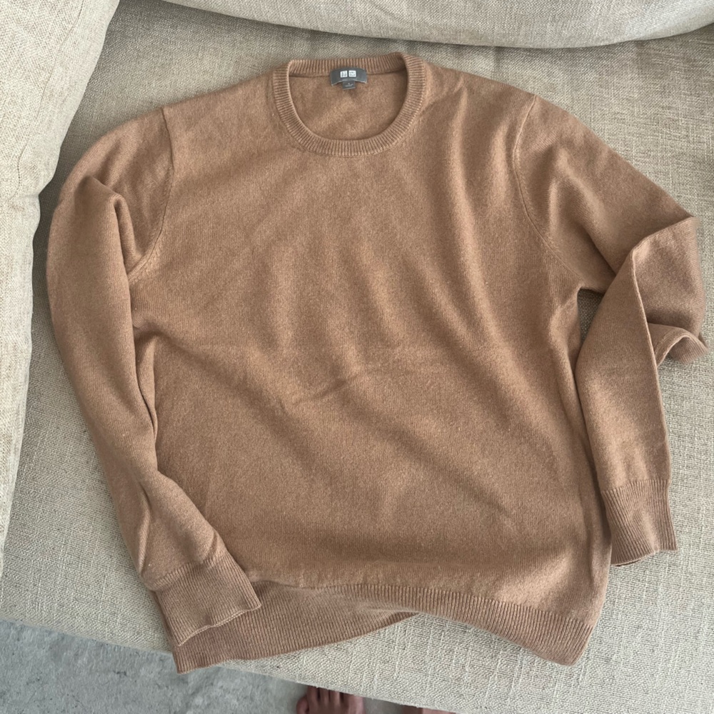 Uniqlo Cashmere Sweater